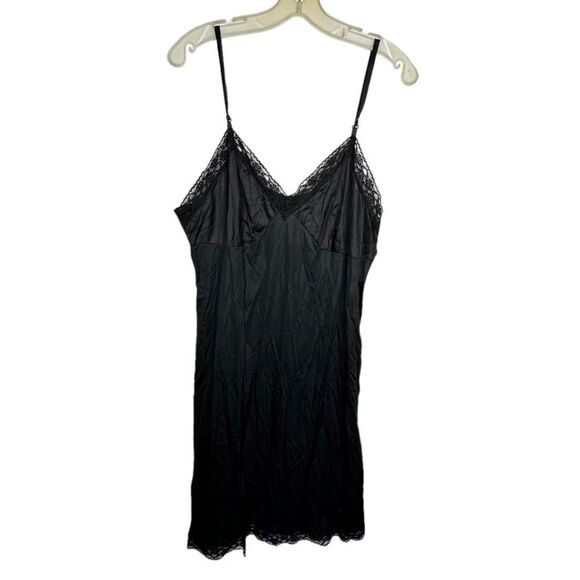 Vintage Vanity‎ Fair Full Black Slip - Picture 1 of 6